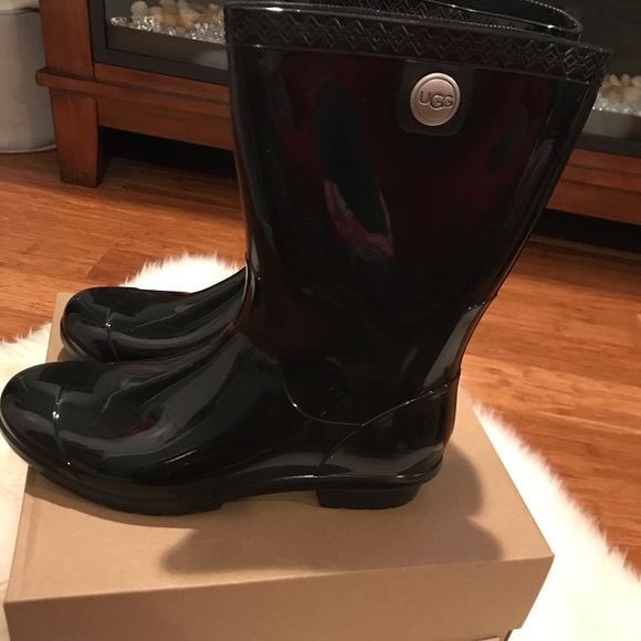 UGG Shoes - Sienna Ugg Rain boot